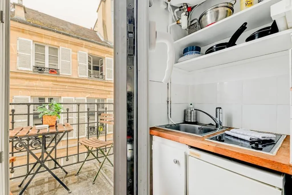 Petit Studio Cosy A Saint-Germain-Des-Pres Et Jardin Du Luxembourg Paris